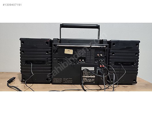 SHARP WF-CD77H RADYO / CD / KASETÇALAR BOMBOOX GHETTO BLASTER