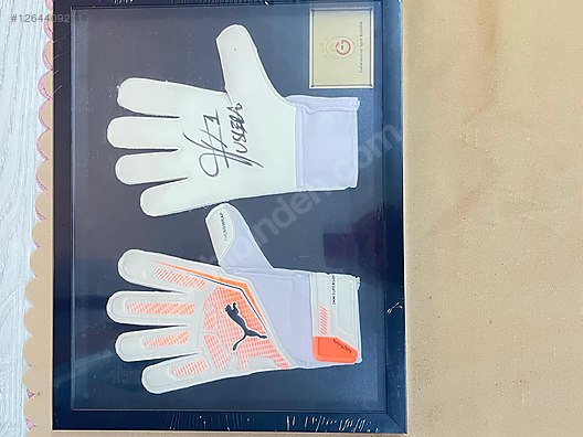 Used & Brand New Items / Collectibles / Autographed Photos & Other Items / Other Items