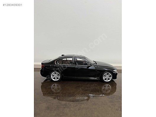 Paragon Diecast Model 1:18 BMW Araba