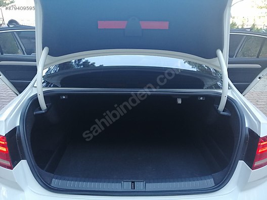Volkswagen Passat 1 4 Tsi Bluemotion Comfortline Hatasiz Boyasiz Dsg Cam Tavan Sahibinden Comda 879409595