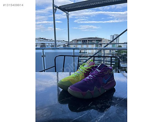 Basketboll ayakkabısı nike kyrie 4 confetti orijinal on sahibinden