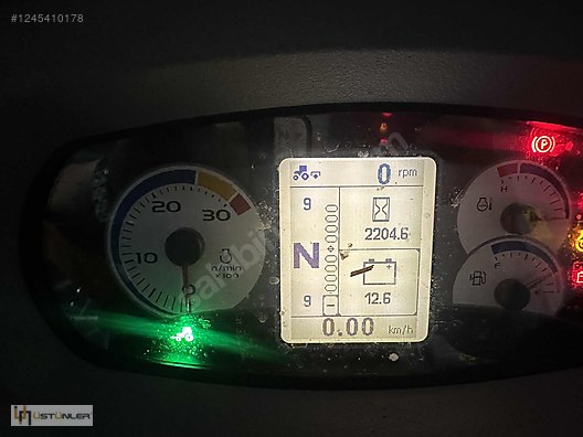 Machinery / Agricultural Machines / Tractors / New Holland / TR5.100