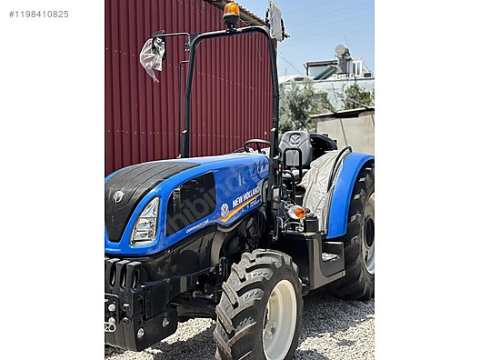 Machinery / Agricultural Machines / Tractors / New Holland / TD4.100F