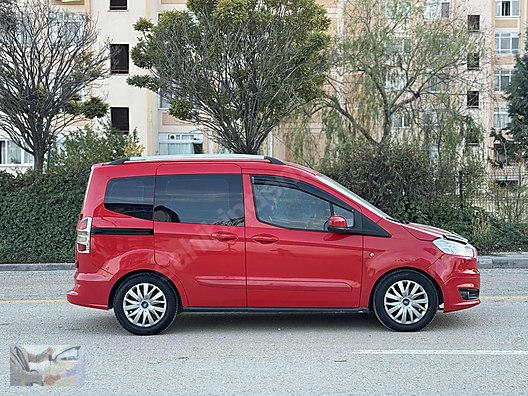 Vasıta / Minivan & Panelvan / Ford / Tourneo Courier / 1.5 TDCi Delux