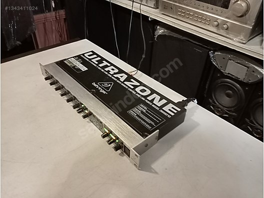 BEHRİNGER ZMX8210 V2 PROFESYONEL 8 KANALI MİXER sahibinden.comda