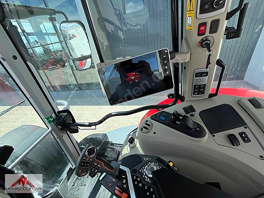 2022 6S.145 Massey Ferguson