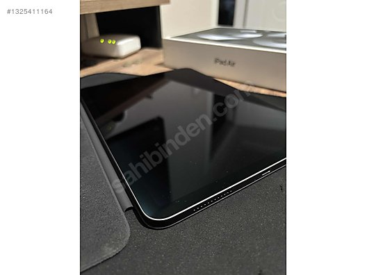 Apple iPad Air 5 64 GB Tablet - 1325411164