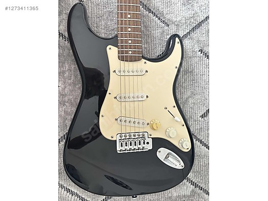 Squier Elektro Gitar