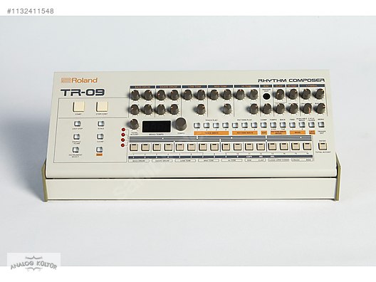 Roland tr 909 deals boutique