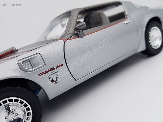 İNDİRİM*** 1/18 die-cast Pontiac Firebird Trans Am 1979 on