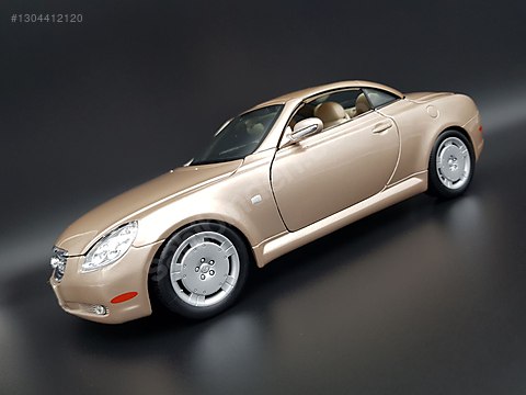 Maisto Diecast Model 1:18 Lexus Araba - 1304412120