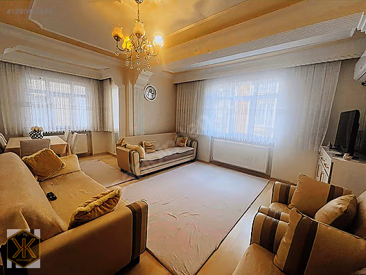 Güngören Güneştepe'de 2,Kat E.Banyolu Ön Cephe 3+1 Tek Daireli #1280412675