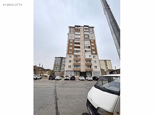 EMLAX SİVAS'TAN YÜCEYURT MAHALLESİN DE SATILIK 4+1 DAİRE #1280412774