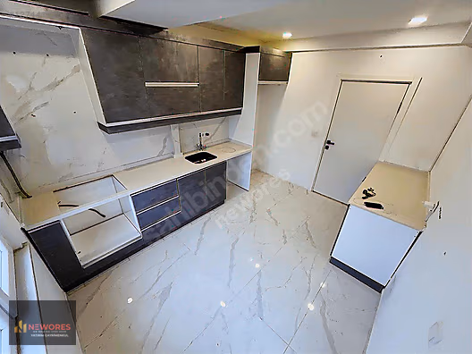 GEBZE MEVLANA MAH 2+1 EŞSİZ GENİŞLİKTE SATILIK ÖZEL ARAKAT DAİRE #1274413251