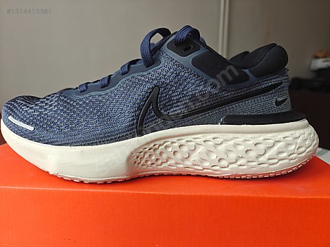 SIFIR Nike ZoomX Invincible Run FK 42.5 Koşu Ayakkabısı sahibinden