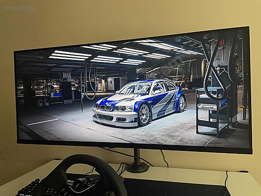 Used & Brand New Items / Gaming & Gamers Exclusive / Gaming Equipment / Gaming Monitor / MSI