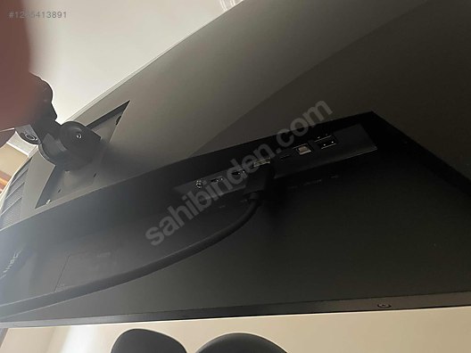 Used & Brand New Items / Gaming & Gamers Exclusive / Gaming Equipment / Gaming Monitor / MSI