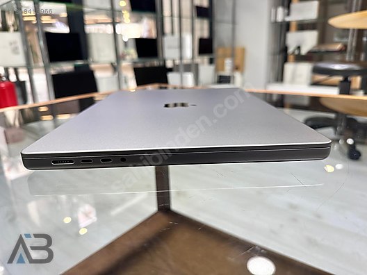 Apple Macbook / MacBook Pro 16inç M2 Max 32GB 1TB sahibinden.comda