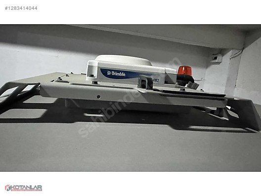 Machinery / Agricultural Machines / Tractors / Massey Ferguson / 7S.180