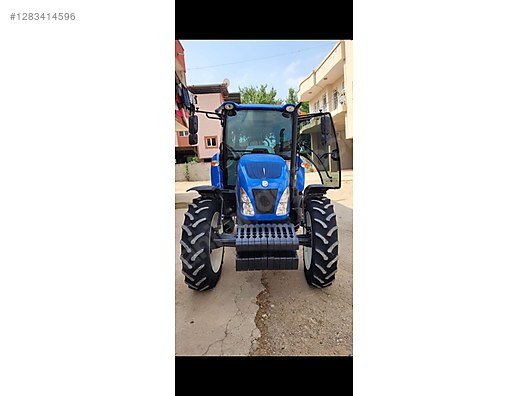 Machinery / Agricultural Machines / Tractors / New Holland / TD100D