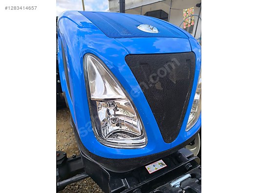 Machinery / Agricultural Machines / Tractors / New Holland / TD4.65B