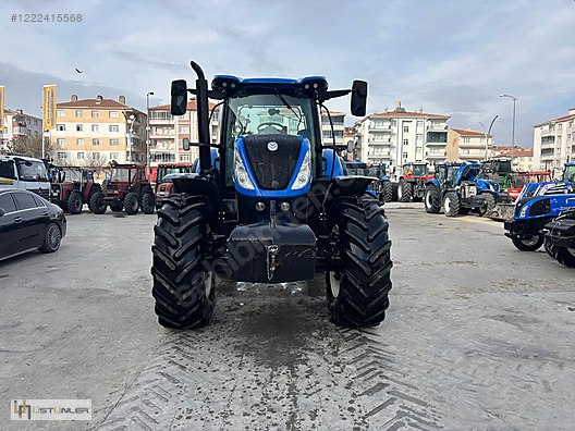 Machinery / Agricultural Machines / Tractors / New Holland / T7.230