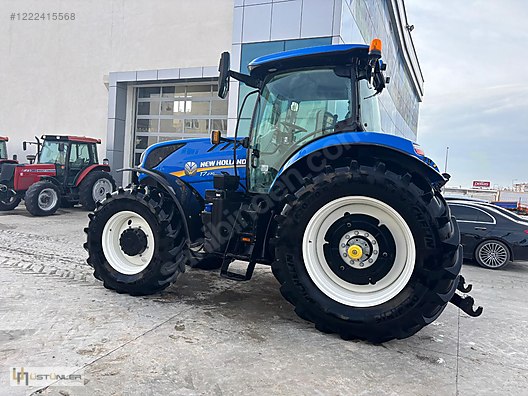 Machinery / Agricultural Machines / Tractors / New Holland / T7.230