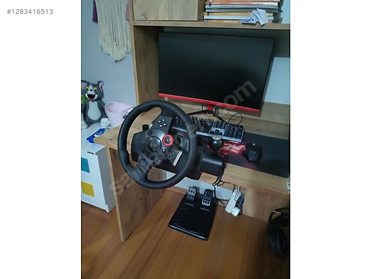 Used & Brand New Items / Gaming & Gamers Exclusive / Gaming Equipment / PC Game Racing Wheels