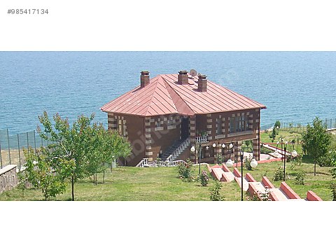 BİTLİS AHLAT�TA VAN GÖLÜNE SIFIR 3 DAİREDEN OLUŞAN MÜSTAKİL BİNA