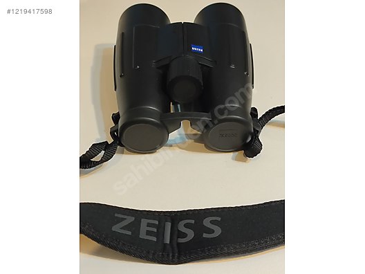 Used & Brand New Items / Cameras & Photographic Equipment / Binoculars