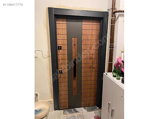 İkinci El ve Sıfır Alışveriş / Bahçe & Yapı Market / Yapı Malzemeleri / Kapı & Pencere / Çelik Kapı