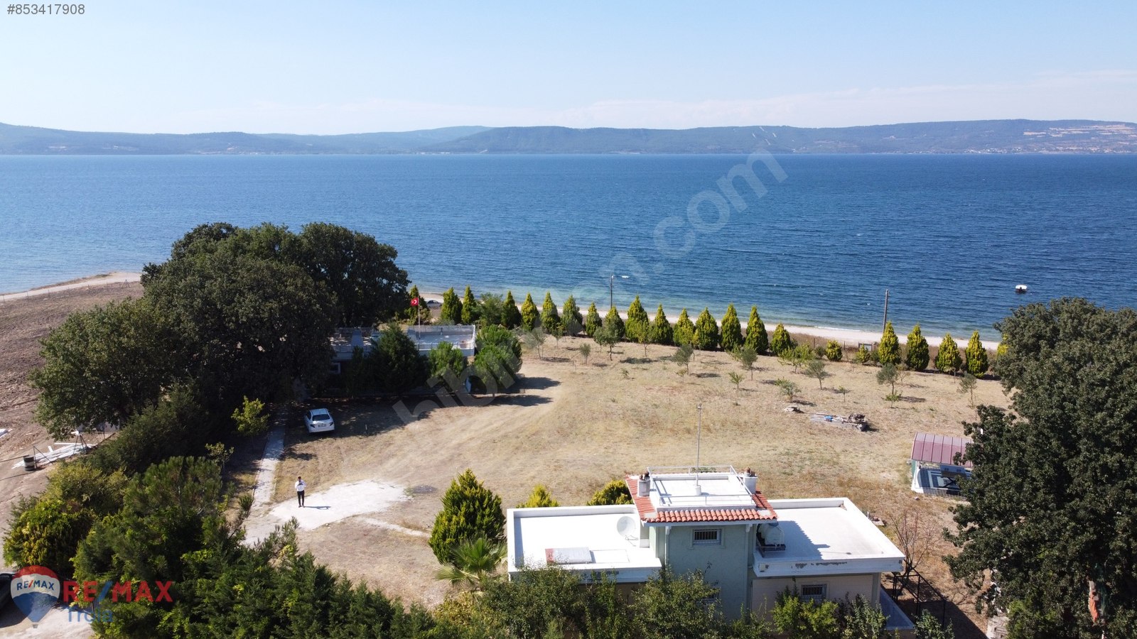 Çanakkale Saltık�ta Denize Sıfır Full Eşyalı Müstakil Kiralık Ev