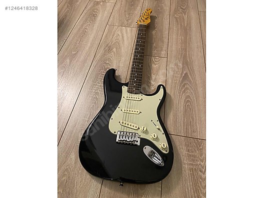 İkinci El ve Sıfır Alışveriş / Müzik / Müzik Aletleri / Telli Çalgılar / Gitar / Elektro