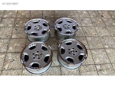 Genuine OZ Racing Opera 2 18 inch 2 piece Staggered Wheels