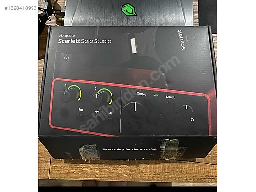 Sıfır Ayarında] Focusrite Scarlett Solo Studio Gen 4 Kayıt Seti