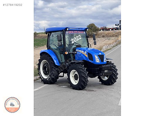 Machinery / Agricultural Machines / Tractors / New Holland / T4.70S