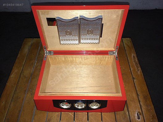 Tonino Lamborghini Humidor Monte Carlo Kırmızısı at  -  1045419647