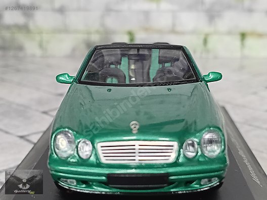 Schuco Mercedes CLK Cabrio Soft Top 1/43 – Miniature Métal D'Occasion En Bon État