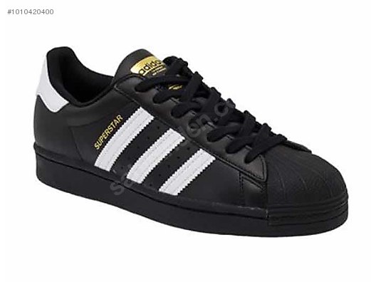 low top adidas black