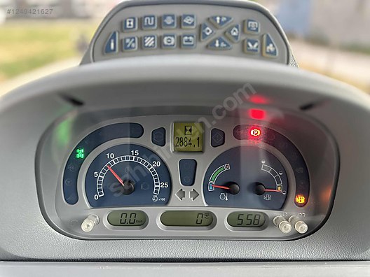 Machinery / Agricultural Machines / Tractors / New Holland / TR6.130