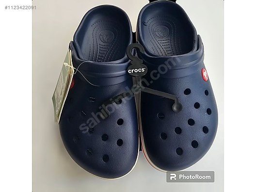 Cross crocs online