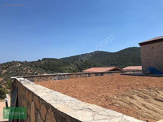 Bodrum / Yalıçiftlik�te SATILIK Sıfır ,3+1 , Müstakil Evler Satılık