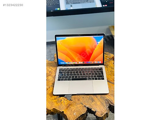 Apple Macbook / UYGUN FİYATA 2017 MACBOOK PRO 4K 8 RAM 256 SSD on