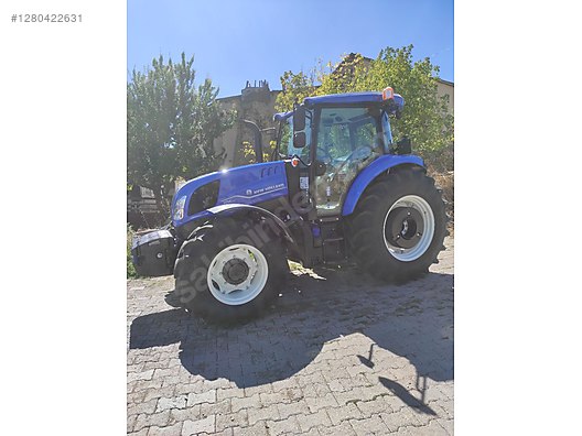 Machinery / Agricultural Machines / Tractors / New Holland / TD5.110