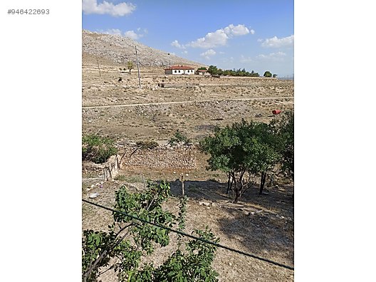 Eskişehir Sivrihisar ilçesi Karacaören mhsinde iki katlı bahçeli