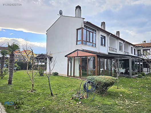 Promax'tan Elmakent Sitesinde Kiralık Köşe Villa