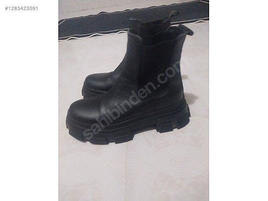 İkinci El ve Sıfır Alışveriş / Giyim & Aksesuar / Kadın / Ayakkabı / Bot