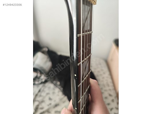 İkinci El ve Sıfır Alışveriş / Müzik / Müzik Aletleri / Telli Çalgılar / Gitar / Elektro