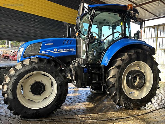 Machinery / Agricultural Machines / Tractors / New Holland / TR5.120