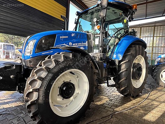 Machinery / Agricultural Machines / Tractors / New Holland / TR5.120